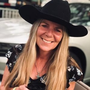 Meet your Posher, Kimberly